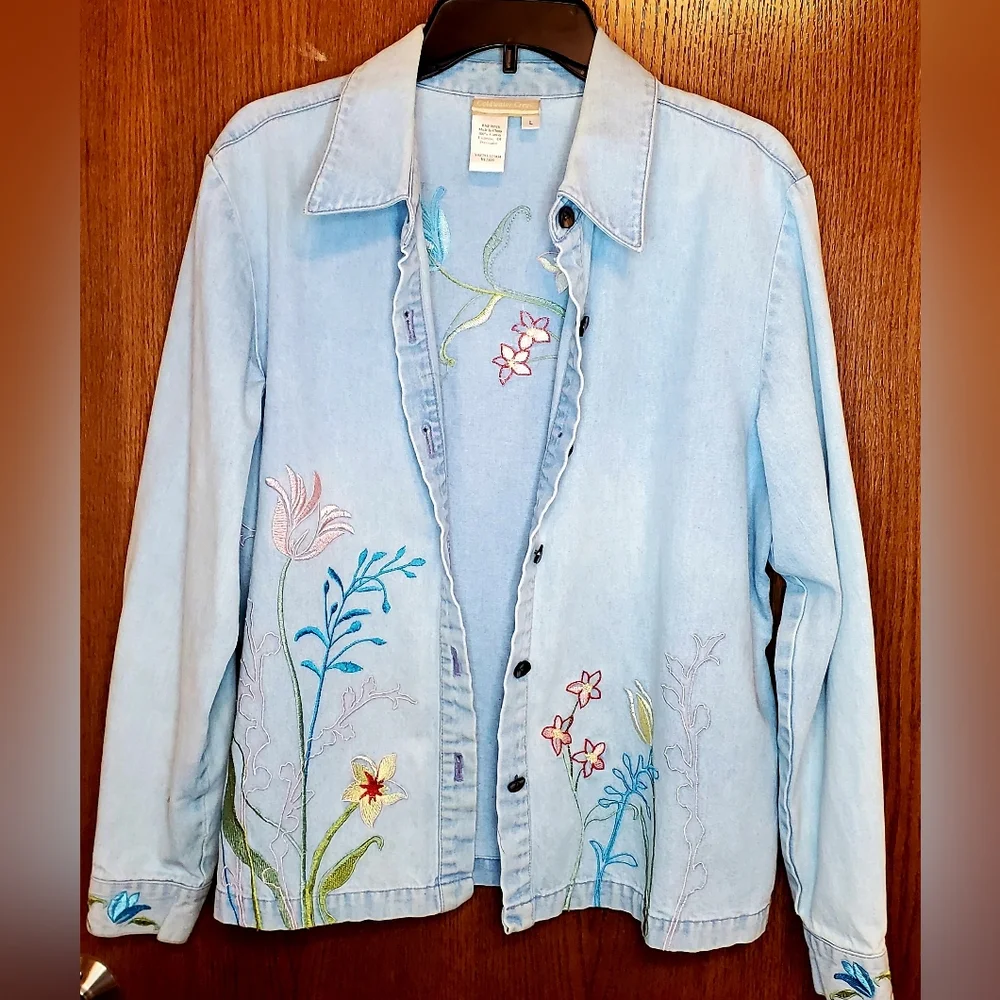 Coldwater Creek Light Blue Cotton Shirt/Shacket w/ Pretty Floral Embroidery Sz L - Picture 8 of 10